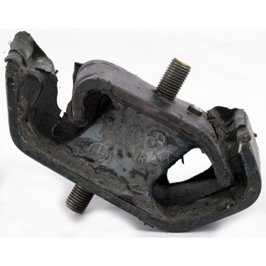 Maruti 800 clearance engine mounting price