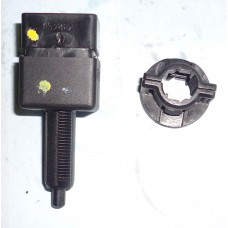 ALTO / ESTILO /ALTO 800 BRAKE LIGHT SWICH